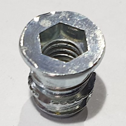 Insert Nut M6 Thread x 13mm. Flanged. Packs of 20 pcs - Image 3