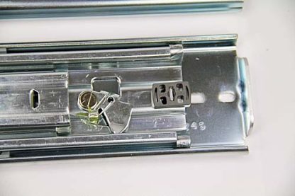 Drawer Slide Heavy Duty. Locking 400mm to 1500mm - Image 2