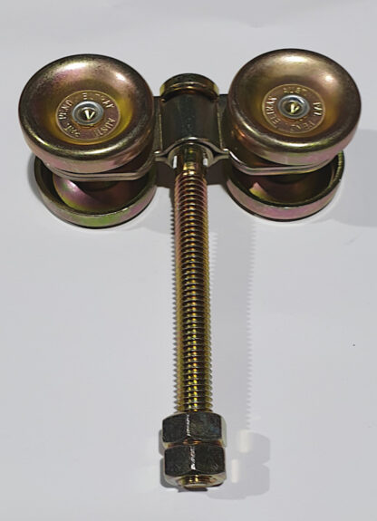 Eltrak EH12LP Four Steel Wheel Carriage. Doors to 450kg. Side Photo