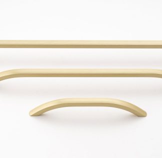 Castella Hinckley Pull. Various finishes and sizes from Elraco