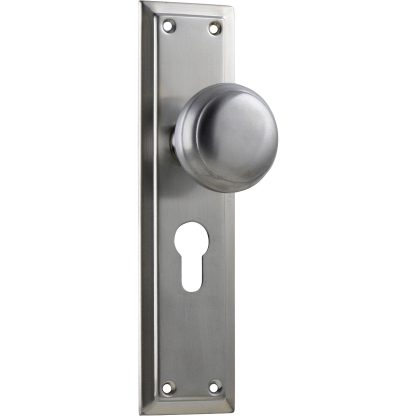Tradco 0884E Richmond Knob Euro Satin Chrome 200x50mm